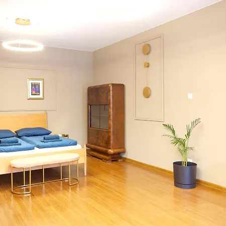 Apartment Retro House #nestapartamenty
