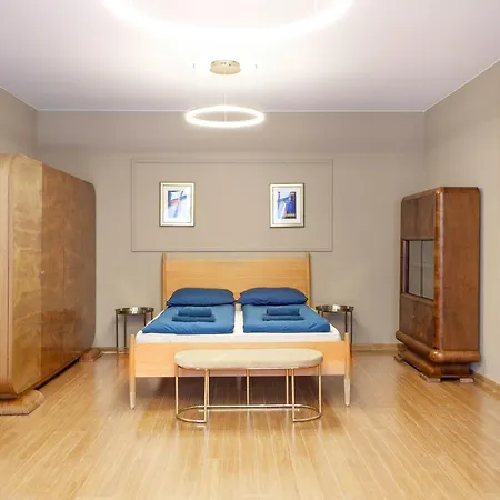 Retro House #nestapartamenty Bielsko-Biała