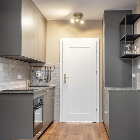 Retro House #nestapartamenty * Bielsko-Biala